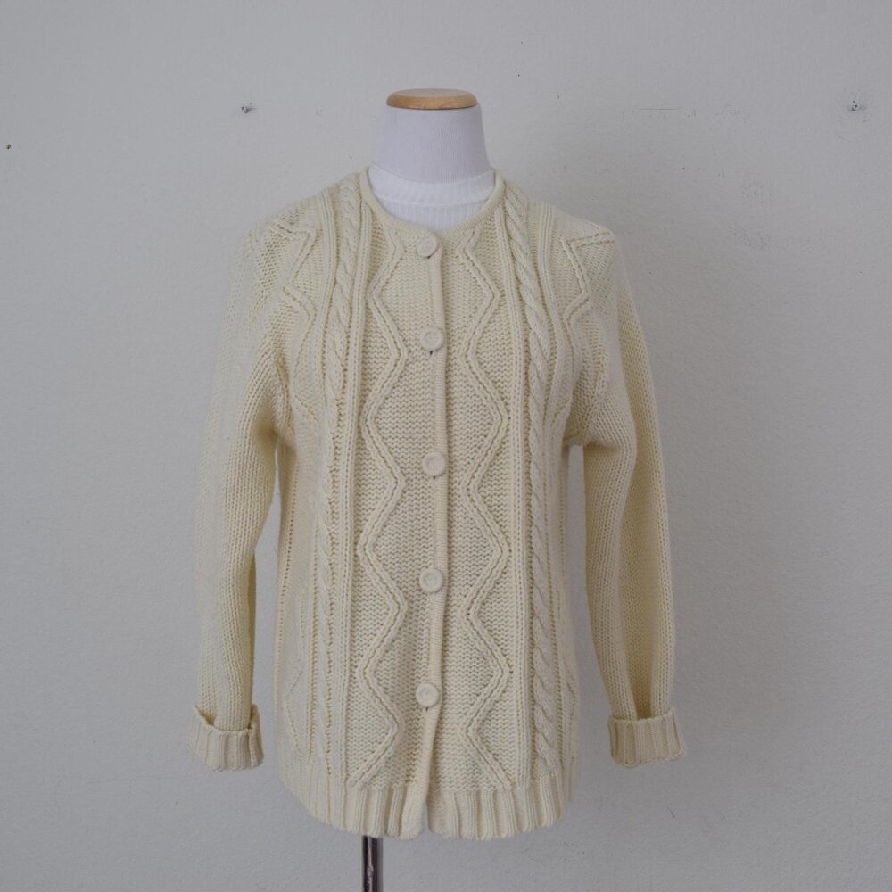 Vintage 80s Beige Acrylic Granny Sweater size S - Picture 4 of 10